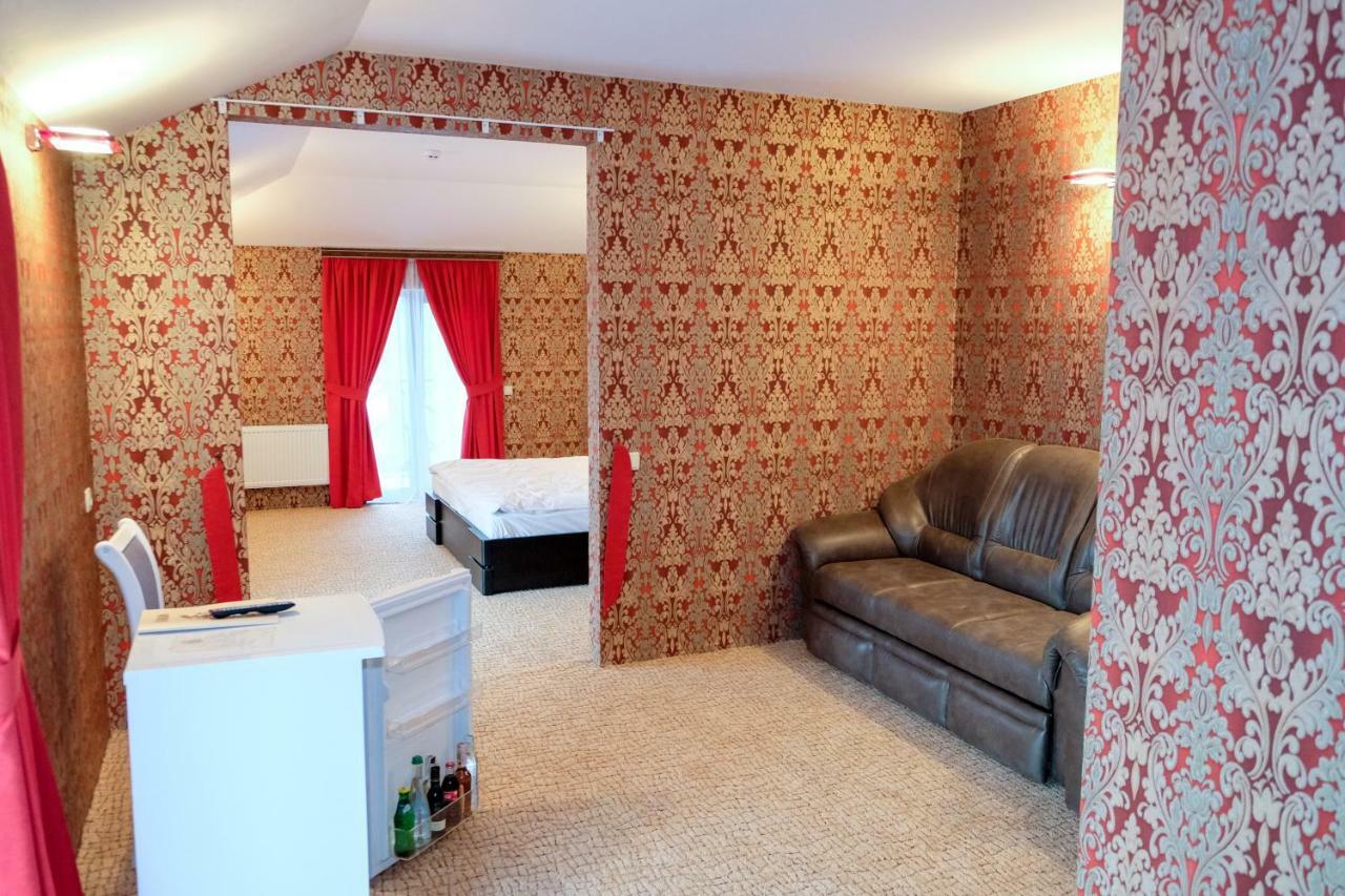Оздоровчий Комплекс Гайки Заїзд Провулок Сухий Яр 12 Hotell Zjytomyr Exteriör bild