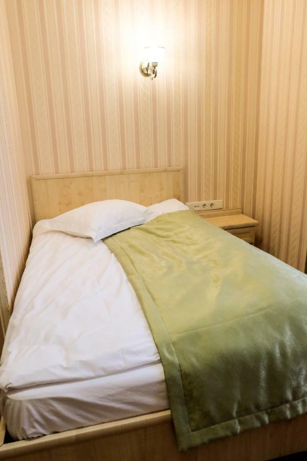 Оздоровчий Комплекс Гайки Заїзд Провулок Сухий Яр 12 Hotell Zjytomyr Exteriör bild