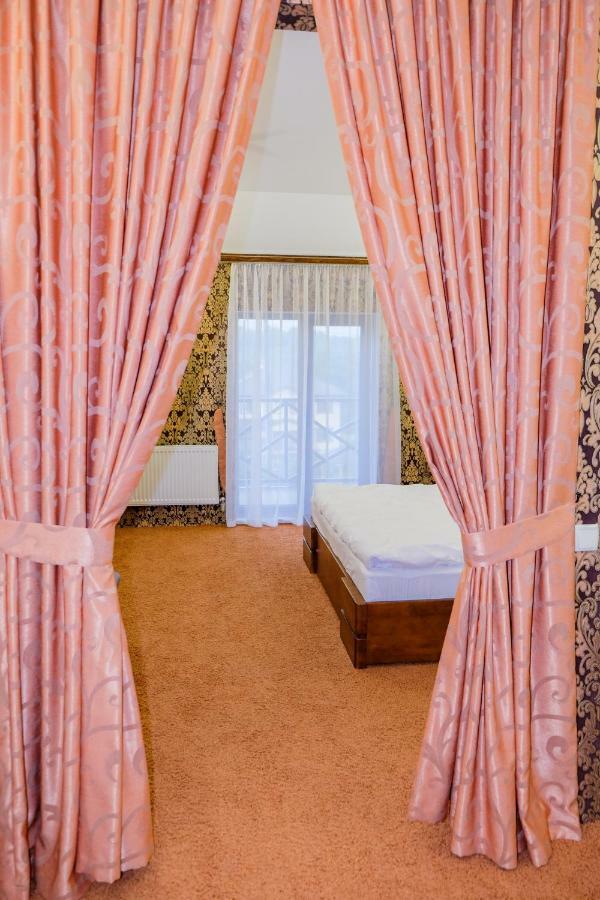 Оздоровчий Комплекс Гайки Заїзд Провулок Сухий Яр 12 Hotell Zjytomyr Exteriör bild