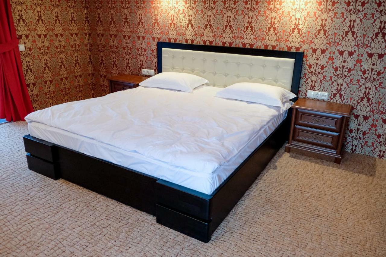 Оздоровчий Комплекс Гайки Заїзд Провулок Сухий Яр 12 Hotell Zjytomyr Exteriör bild