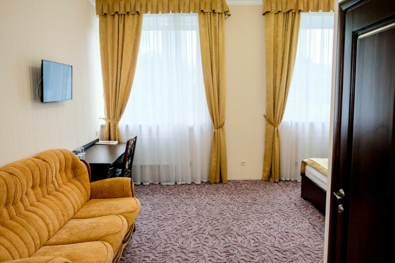Оздоровчий Комплекс Гайки Заїзд Провулок Сухий Яр 12 Hotell Zjytomyr Exteriör bild