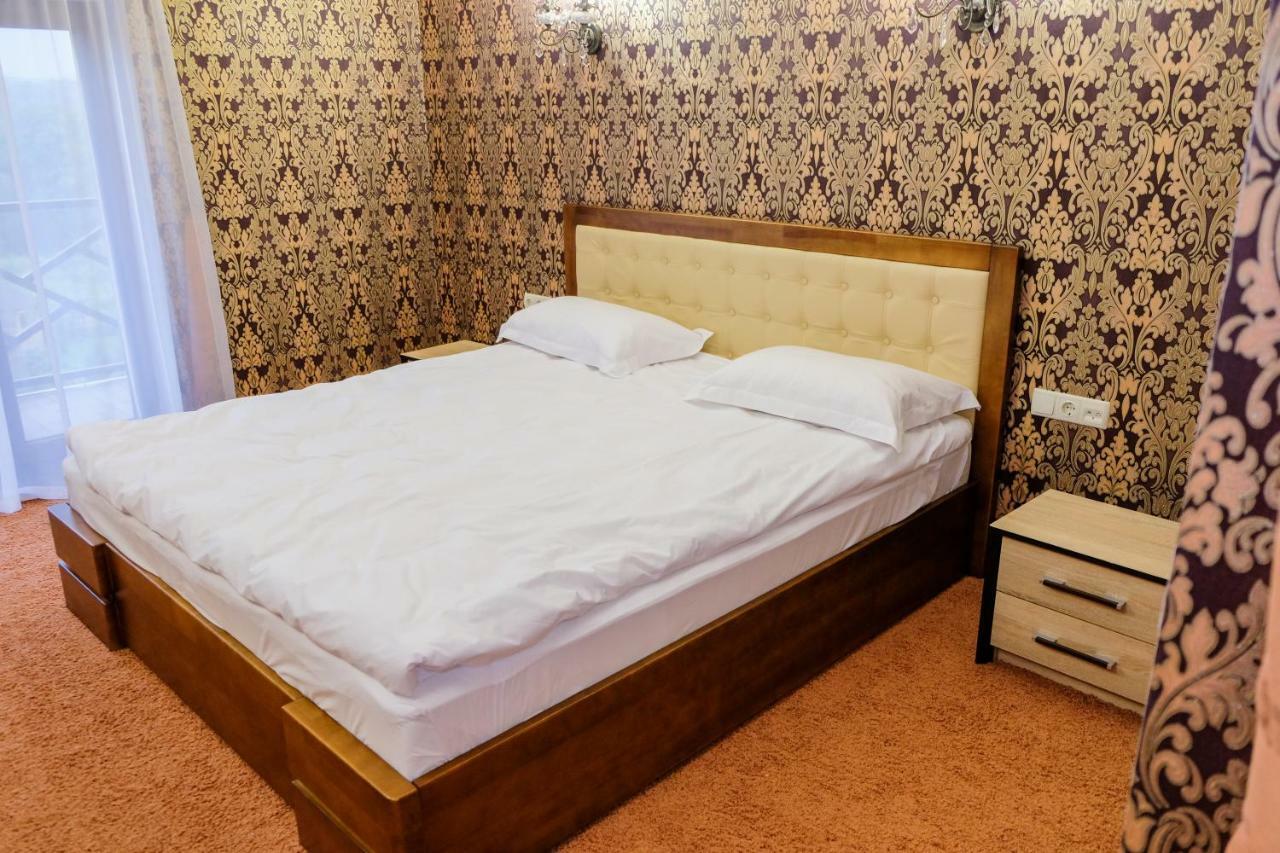 Оздоровчий Комплекс Гайки Заїзд Провулок Сухий Яр 12 Hotell Zjytomyr Exteriör bild