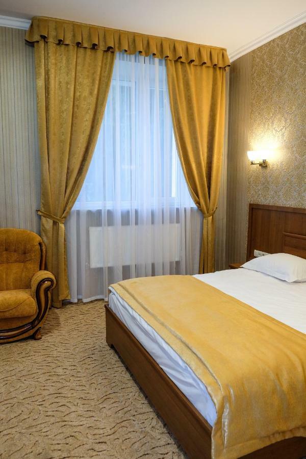 Оздоровчий Комплекс Гайки Заїзд Провулок Сухий Яр 12 Hotell Zjytomyr Exteriör bild